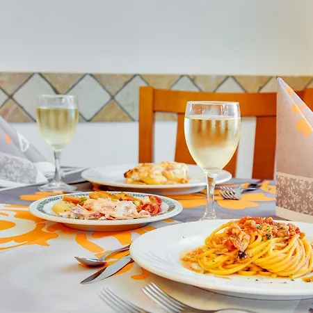 Dolcevita Otel Cesenatico