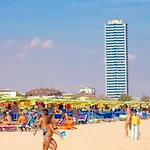 Dolcevita Hotel 3*