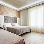 Отель Dolcevita