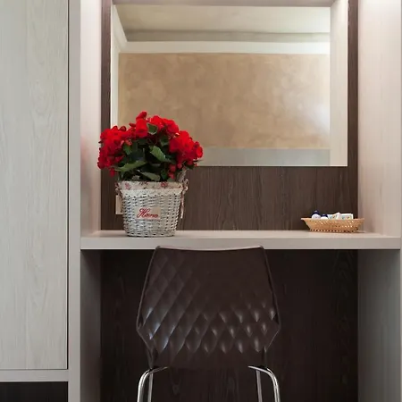 Dolcevita מלון 3*