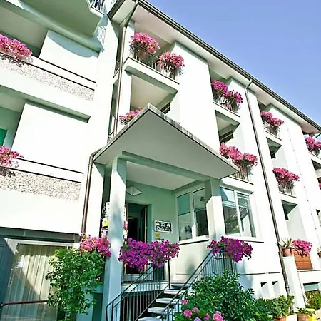 Hotel Dolcevita 3*