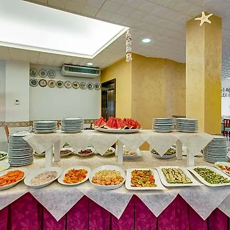 Dolcevita 3*