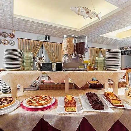 Ξενοδοχείο Dolcevita 3*