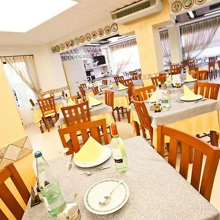 Dolcevita 3* Cesenatico